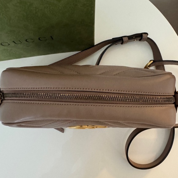 Gucci Marmont Small Shoulder Bag in Dusty Pink ‼️ - Picture 6 of 9